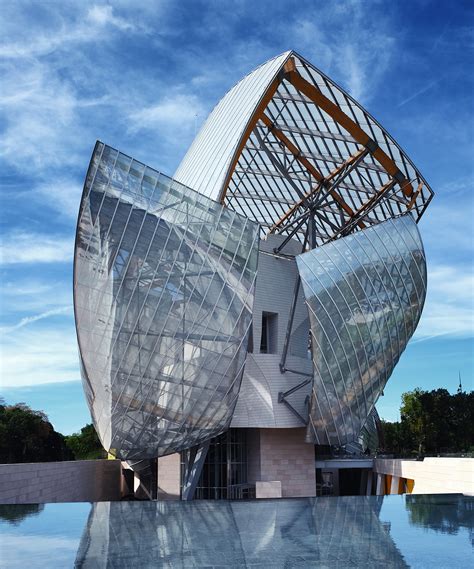 the fondation louis vuitton